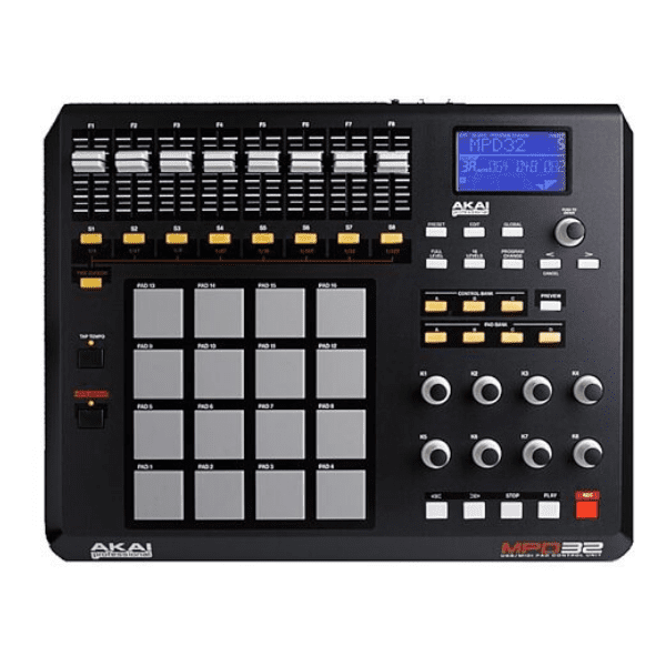 Akai MPD32